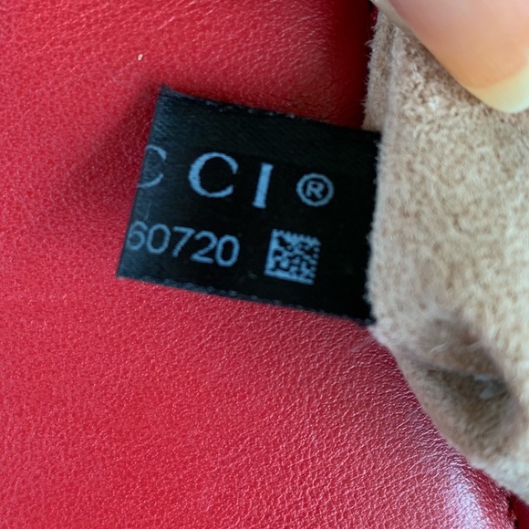 Gucci GG Marmont small matelassé shoulder bag - Picture 10 of 10